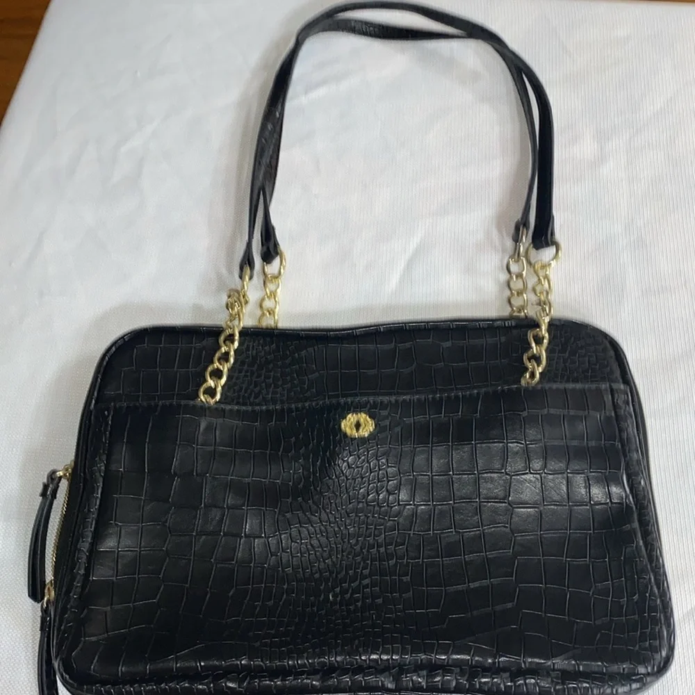 KATE LANDRY Elegant Black FAUX‎ Crocodile-Embossed Handbag. GOLD CHAIN ACCENT